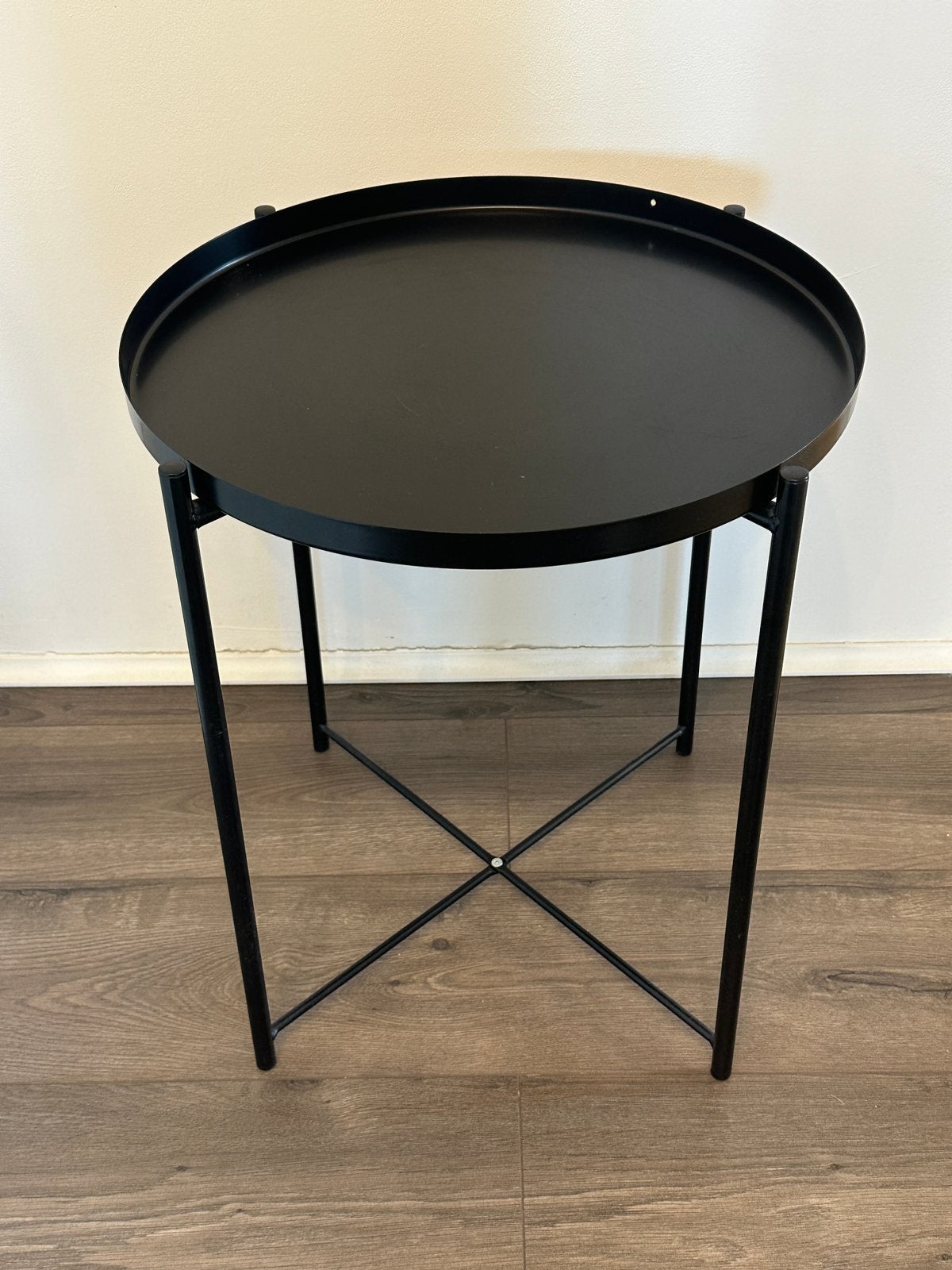 IKEA GLADOM bijzettafel – zwart – 45x53 cm, Ophalen, Gebruikt, Rond, Minder dan 50 cm