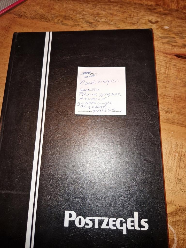 Postzegelsboek  van alles, Postzegels en Munten, Postzegels | Volle albums en Verzamelingen, Ophalen of Verzenden, Buitenland