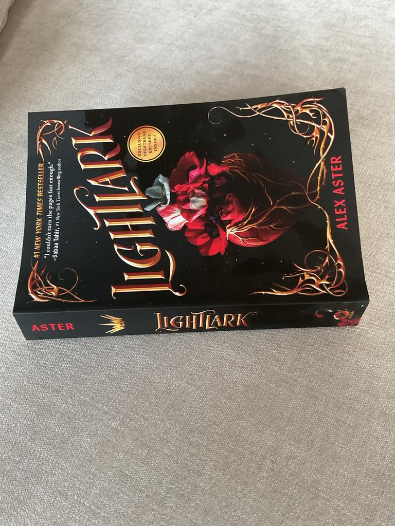 Lightlark - Alex Aster (Engels), Boeken, Ophalen of Verzenden, Zo goed als nieuw