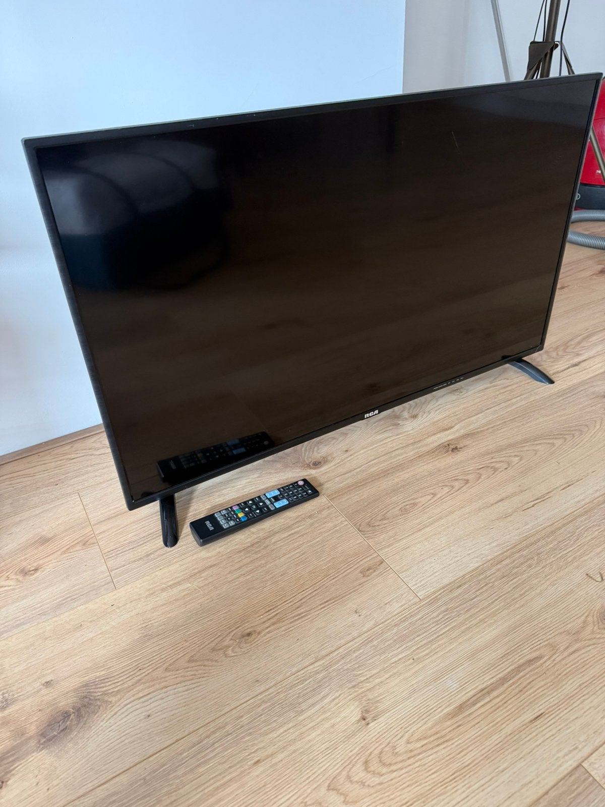 40 inch RCA Full HD TV, met krasje, Audio, Tv en Foto, 50 Hz, Zo goed als nieuw, 100 cm of meer, Ophalen