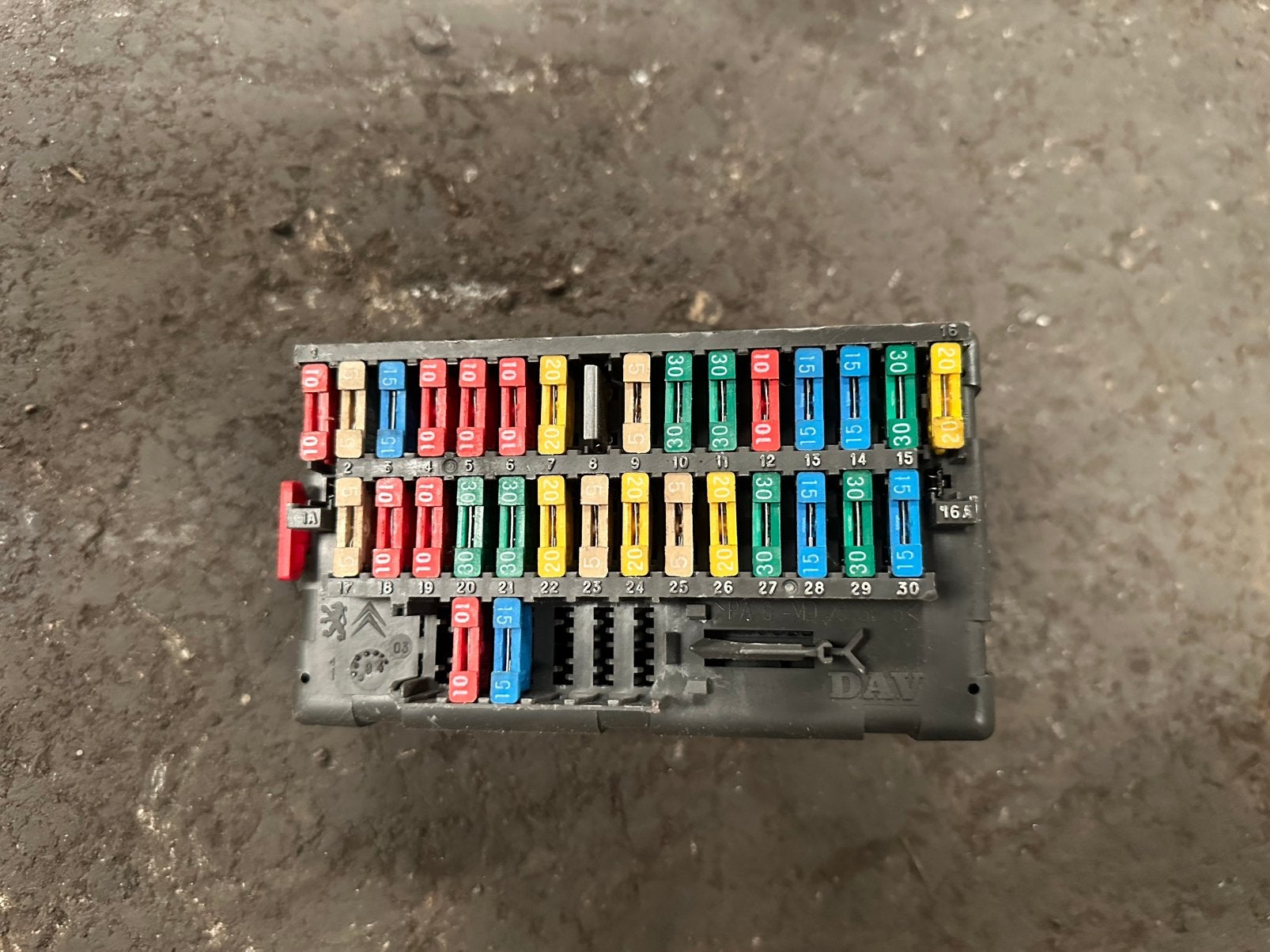 Zekering kast peugeot 306 cabrio, Ophalen, Gebruikt, Peugeot