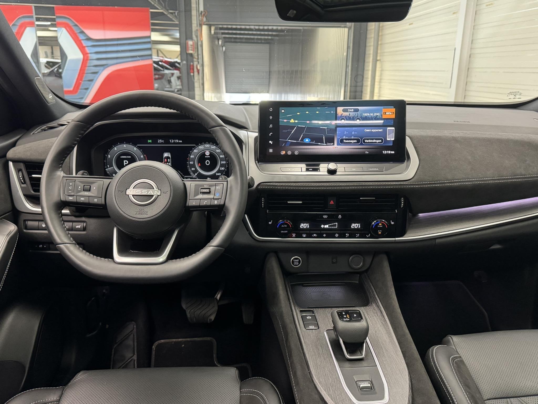 Nissan Qashqai 1.3 MHEV Xtronic Tekna Plus / Trekgewicht 180, Auto's, Euro 6, 4 cilinders, Wit, Bedrijf