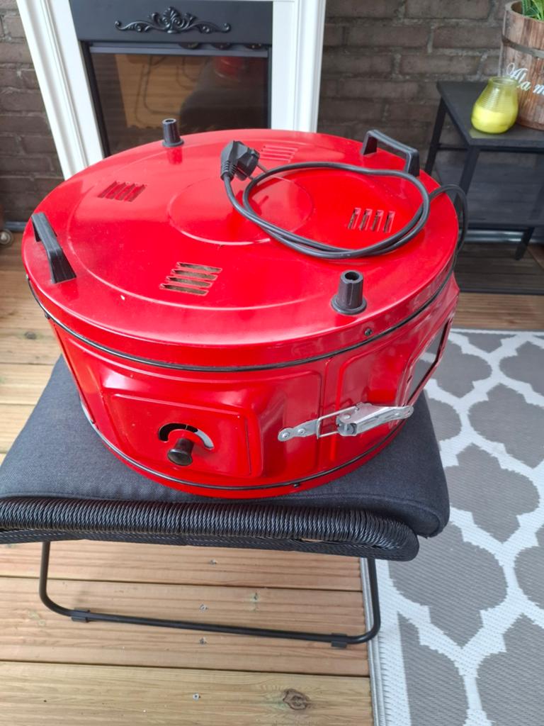 Rode Mini-oven/Campingoven - Compact en Handig, Ophalen, Minder dan 45 cm, Minder dan 45 cm, Vrijstaand