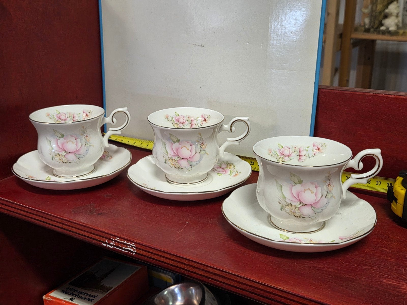 Vintage royal canterbury theekopjes met schotel 3st, Verzenden