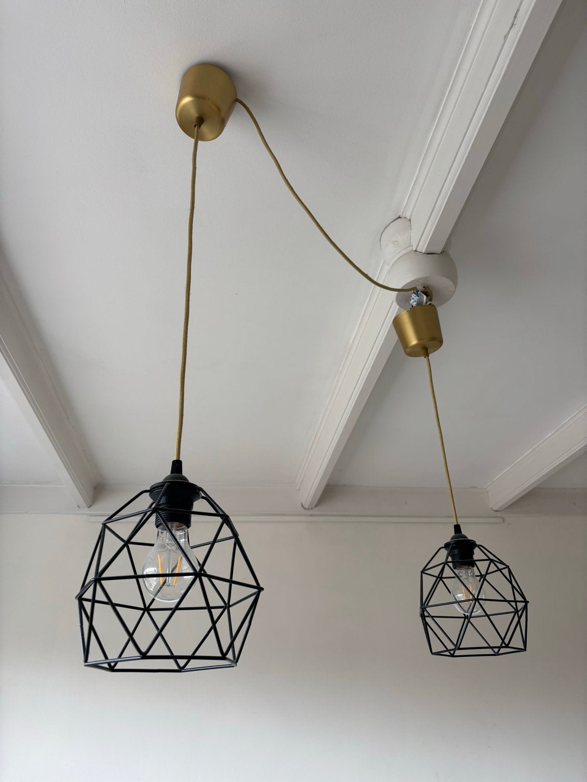 Set van 2 IKEA hanglampen - Zwart metaal, Ophalen, Zo goed als nieuw, Metaal, E27 (groot)