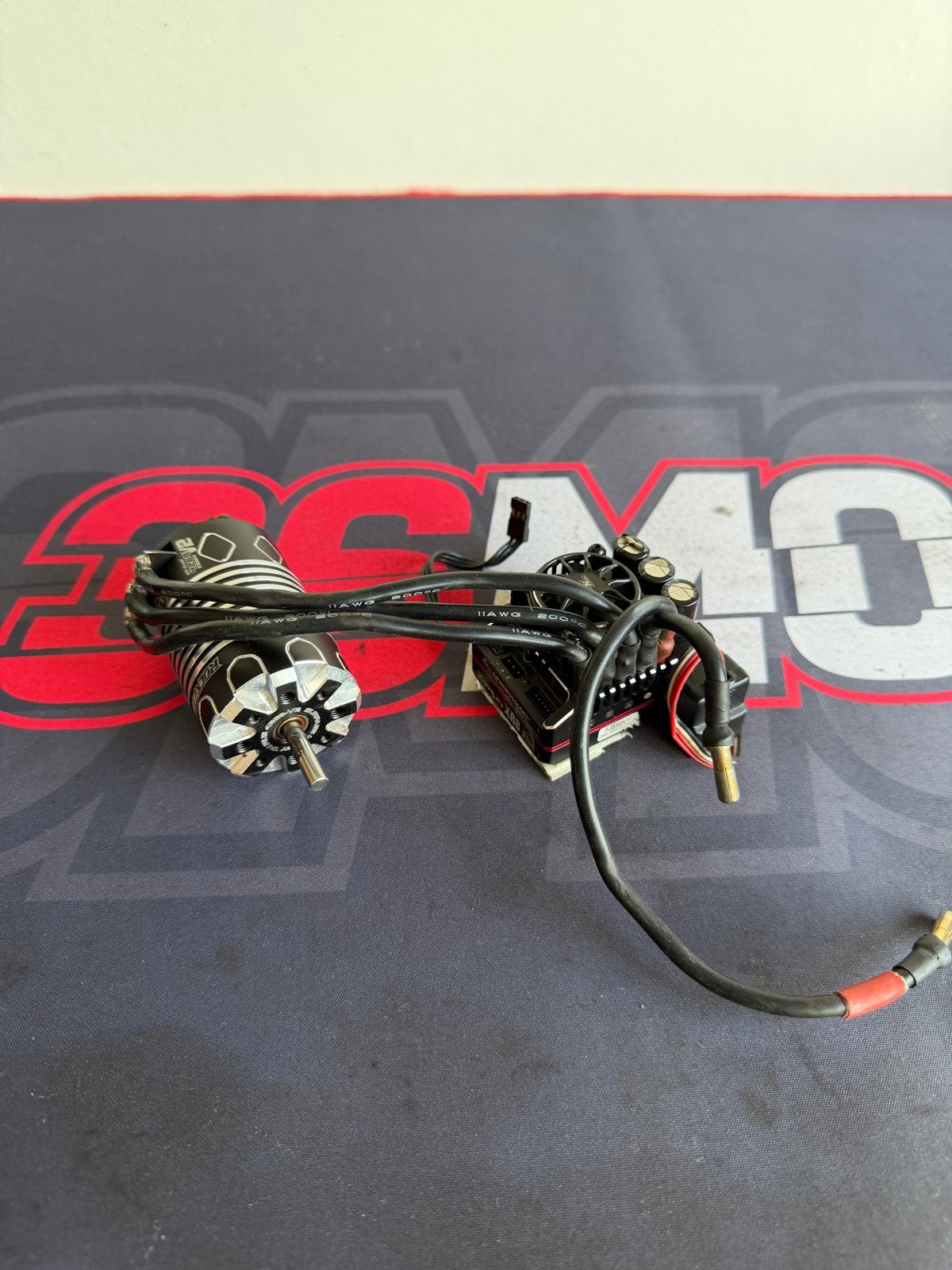 Hobbywing Xerun XR8 Pro ESC met Rocket 4268 V2 2350KV motor, Hobby en Vrije tijd, Elektro, Gebruikt, Ophalen of Verzenden, Onderdeel
