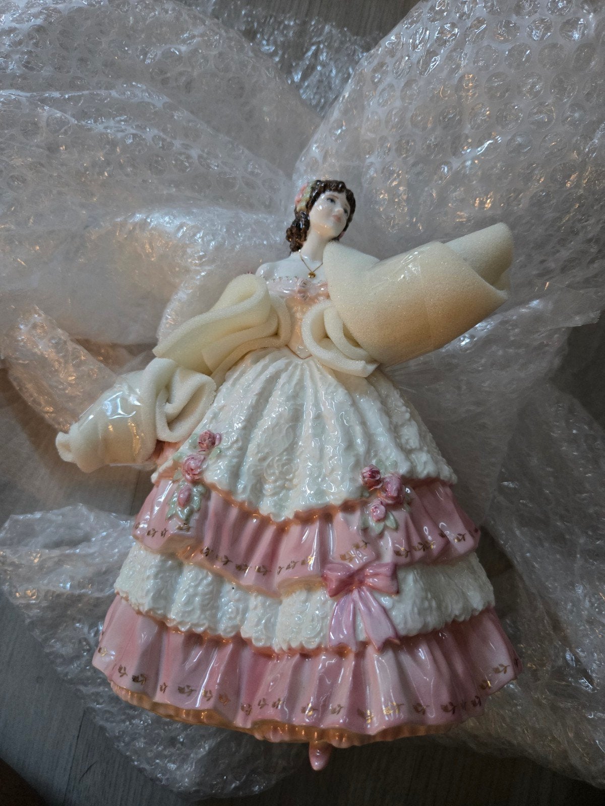 Coalport Olivia The Coalport Heirloom Figurine 1997, Ophalen of Verzenden