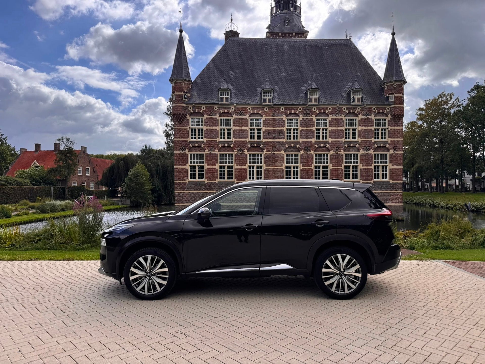 Nissan X-Trail 1.5 e-Power Tekna Plus|VOL!|LUXE LEDER|HEAD-U, 1497 cc, 2 kWh, 7 stoelen, Leder