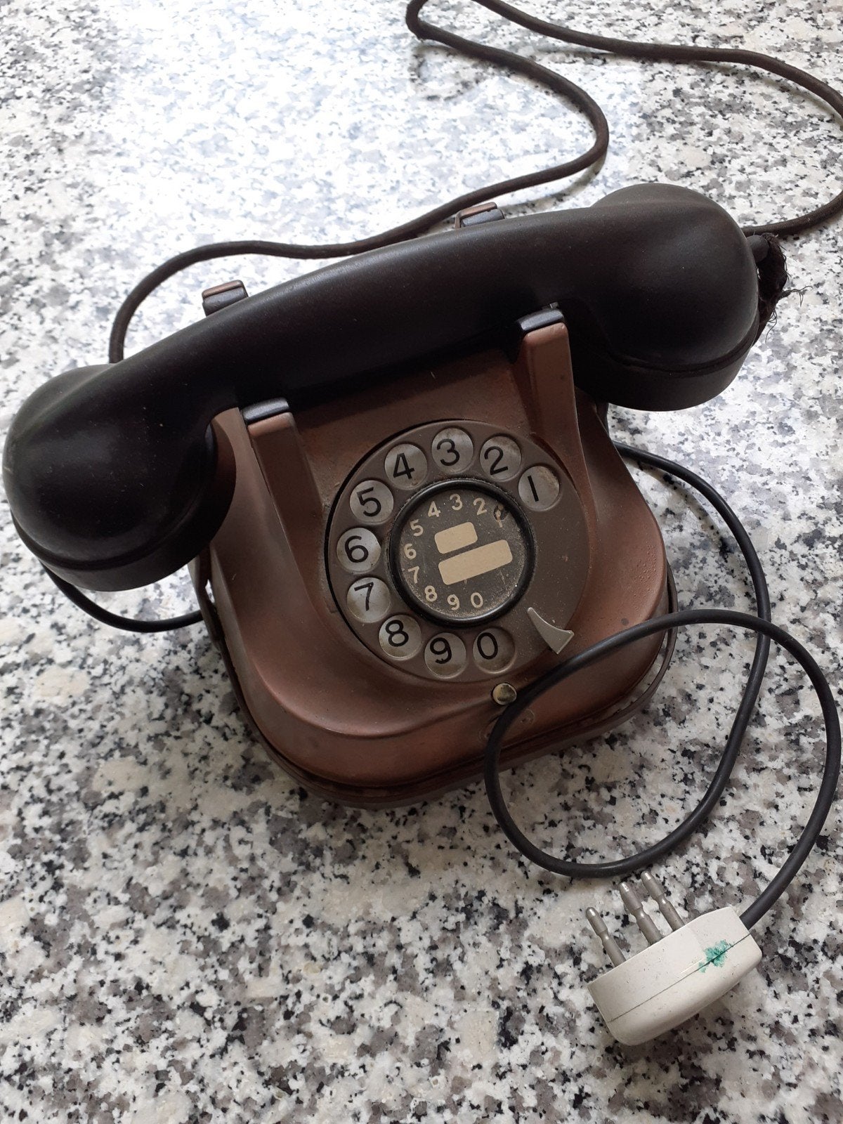 Koperen telefoon met draaischijf RTT 53, Ophalen of Verzenden, Gebruikt, Met draaischijf