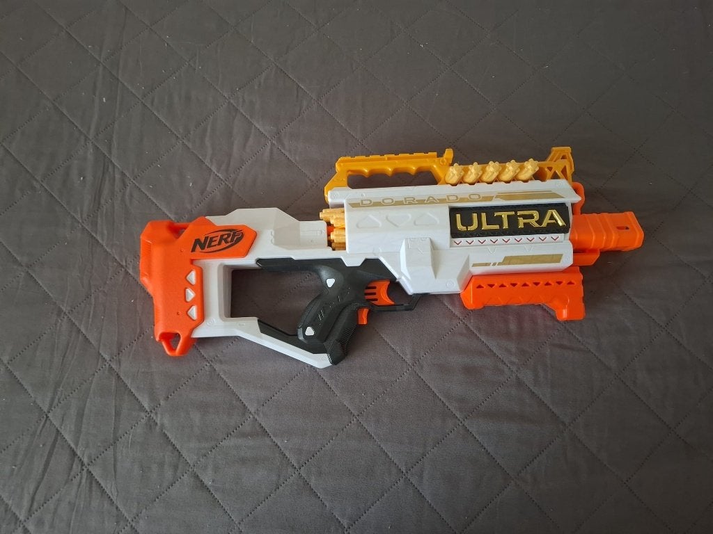 Nerf Ultra Dorado Blaster - Gemotoriseerd, Ophalen, Zo goed als nieuw