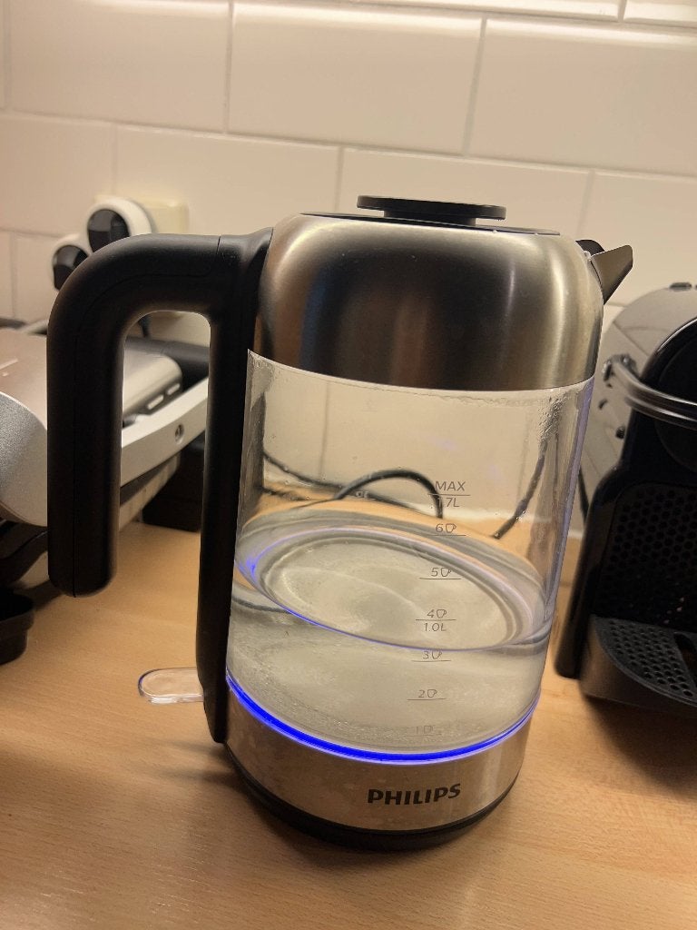 Philips HD9339/80 Waterkoker, 1 tot 2 liter, Ophalen, Zo goed als nieuw, Rvs