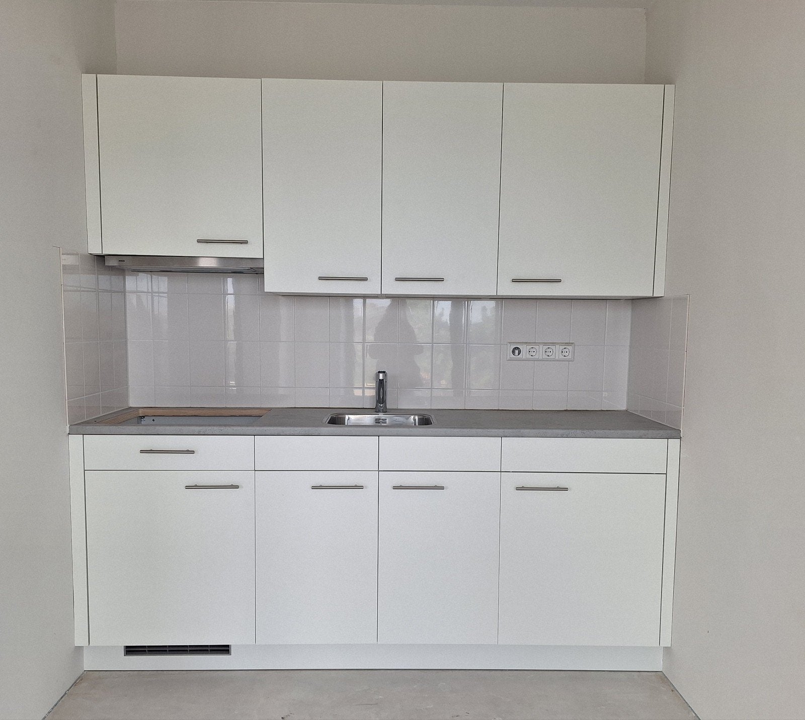 Nieuwe Bruynzeel keuken met kunststof werkblad (220 cm), Huis en Inrichting, Ophalen, Wit, Nieuw, Enkelwandige keuken