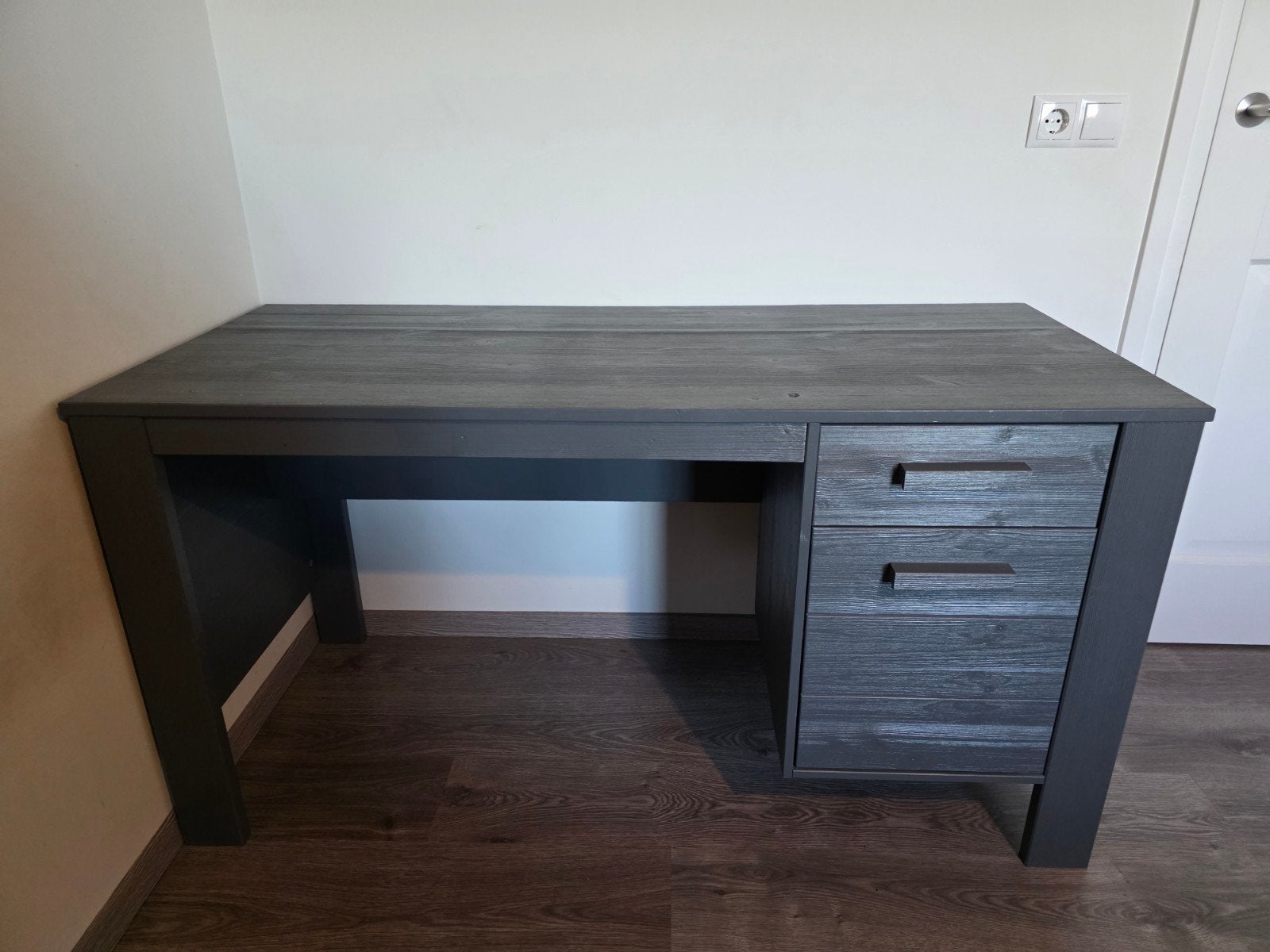 Complete tienerkamer: bed, nachtkastje, bureau en kast, Ophalen
