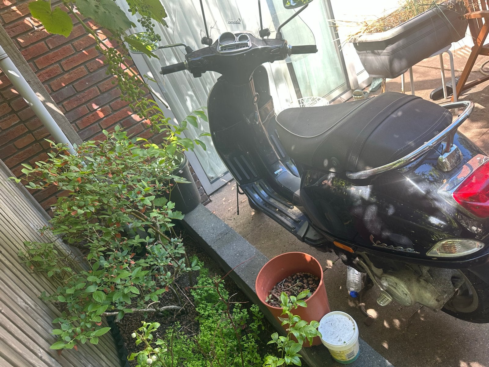 Zwarte Vespa S - Zo meenemen, Fietsen en Brommers, Scooters | Vespa, Gebruikt, Maximaal 45 km/u, Vespa S, Ophalen of Verzenden