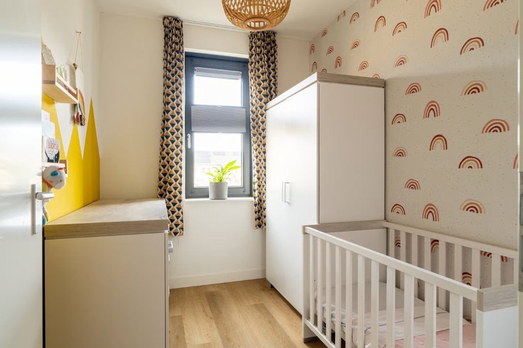 Transland Berlijn Babykamer: Commode, Kast, Ledikant, Plank, Ophalen, Gebruikt, Jongetje of Meisje