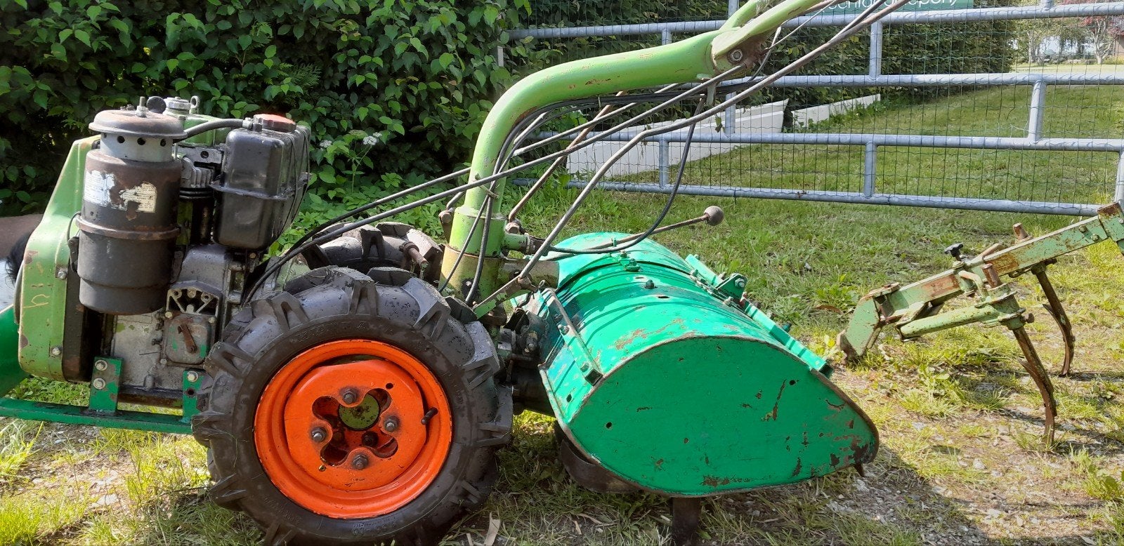 Tuinfrees met ploeg en cultivator, Ophalen, Gebruikt