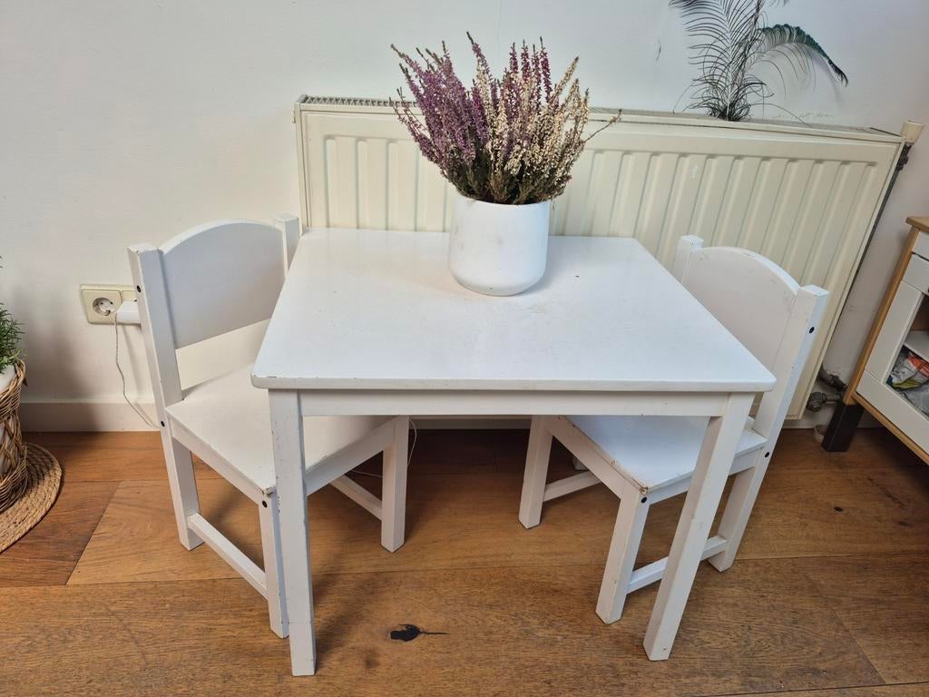 Tafeltje met stoeltjes, Ophalen, Gebruikt, Minder dan 4 stoelen