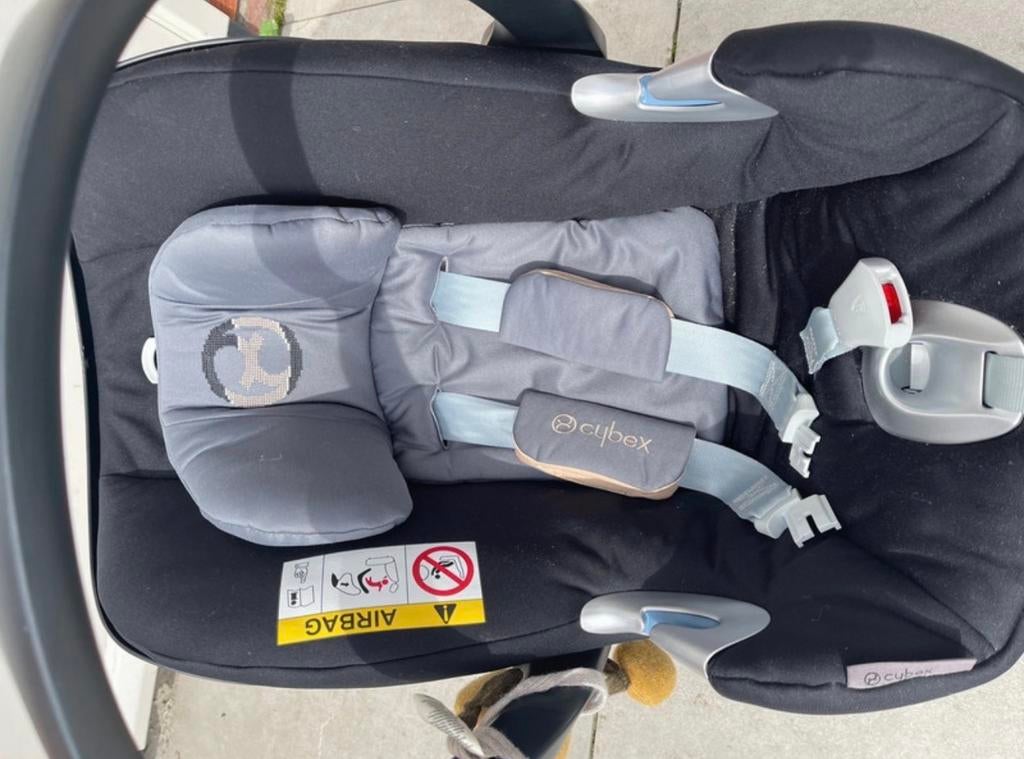 Cybex Aton Q autostoel - Veilig en comfortabel, Autogordel of Isofix, Gebruikt, Zijbescherming, 0 t/m 13 kg