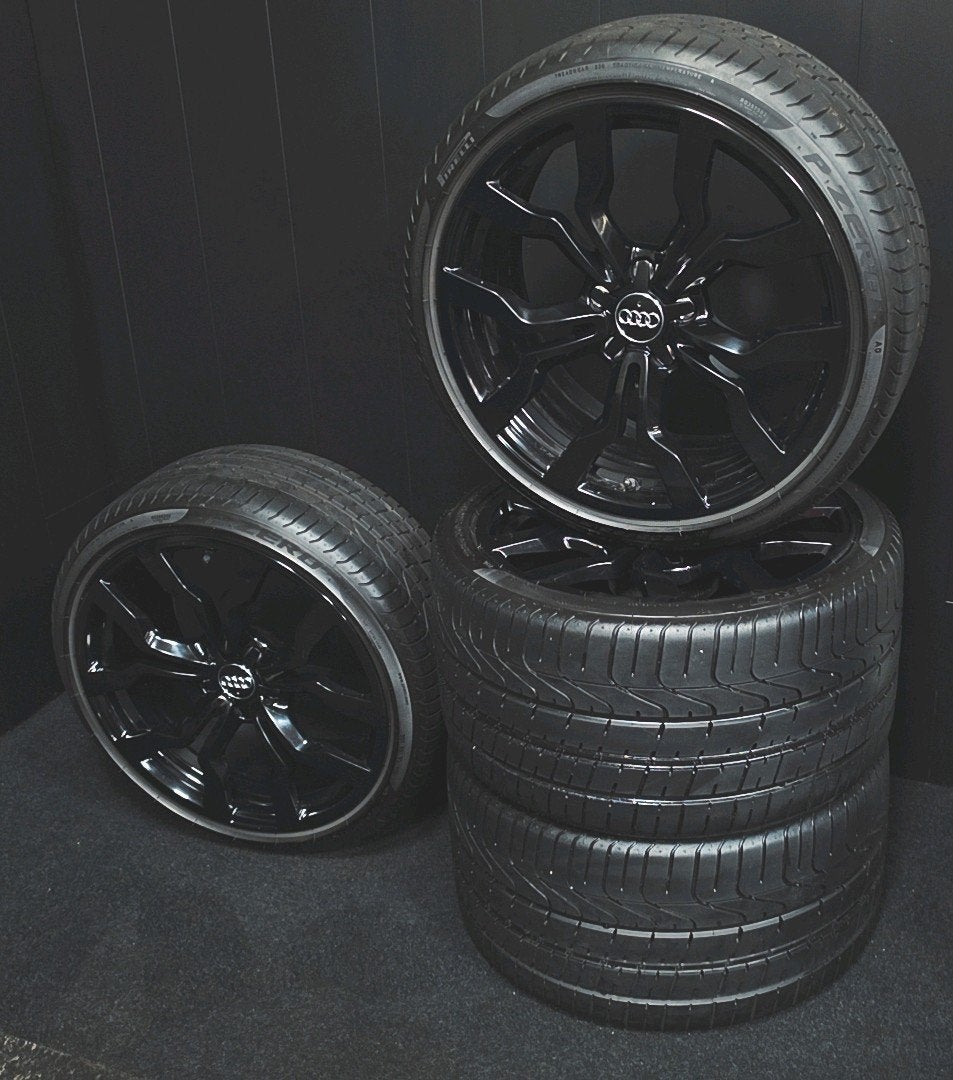 Audi R8 Y velgen met pirelli zomerbanden, 19 inch, Audi, Ophalen of Verzenden, Zomerbanden