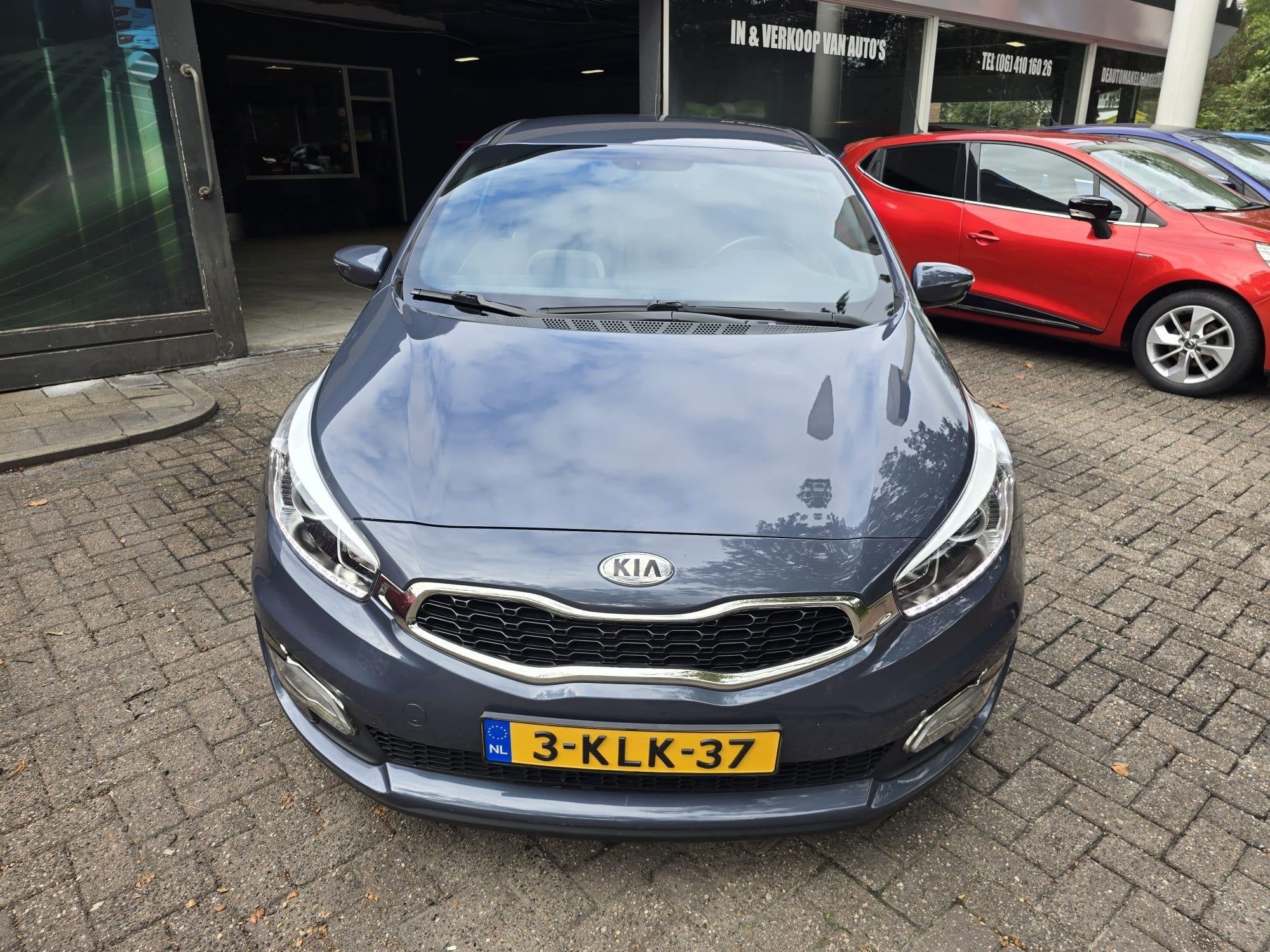 Kia pro_cee'd 1.6 GDI Business Pack | AUTOMAAT | 3/6 OF 12 M, Euro 5, Gebruikt, 4 cilinders, Blauw