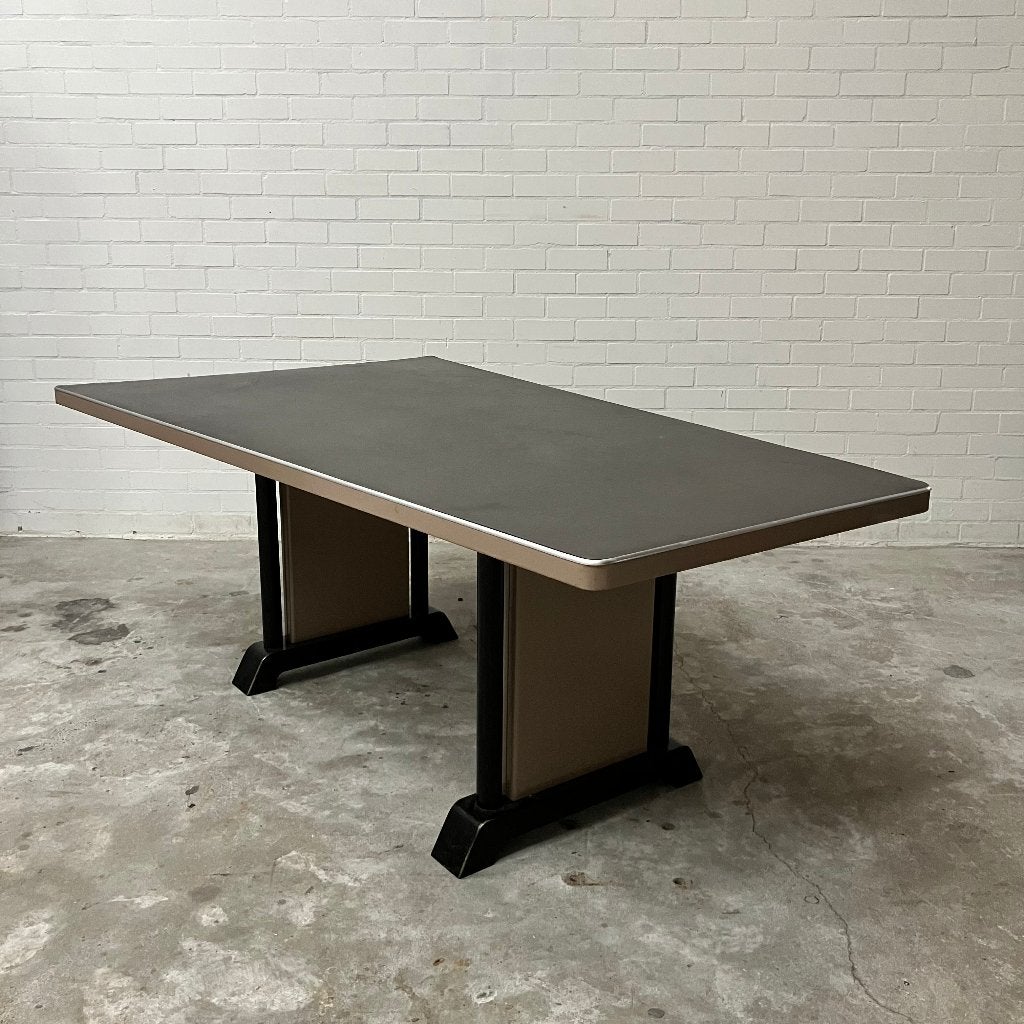 Vintage design tenentafel Gispen Lips Ahrend tafel buro, Huis en Inrichting, Tafels | Eettafels, Ophalen, Gebruikt, Rechthoekig