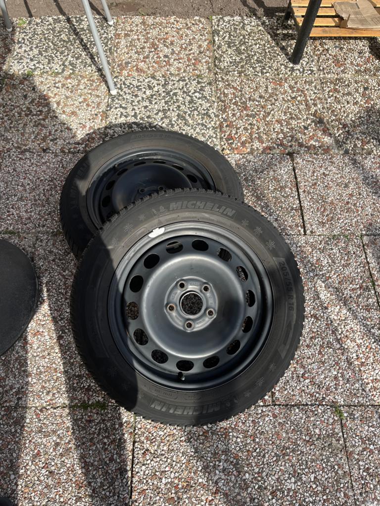 205/55R16 Michelin Winterbanden op velg VW Caddy, Ophalen of Verzenden, Gebruikt