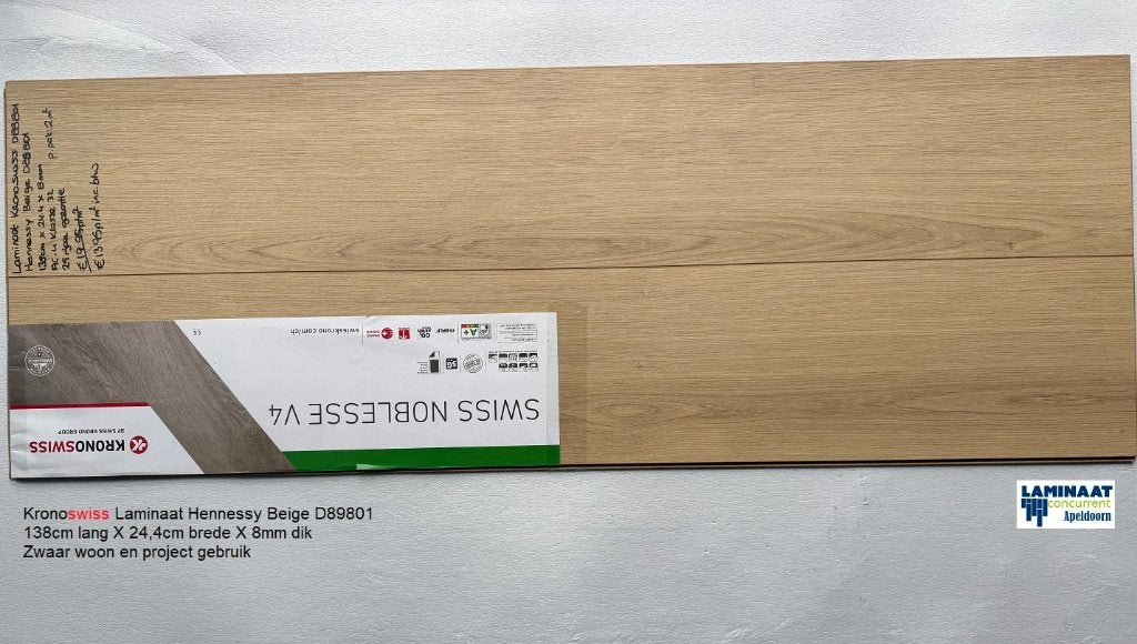 Laminaat Hennessy Beige 8mm dik 24cm brede Easy click