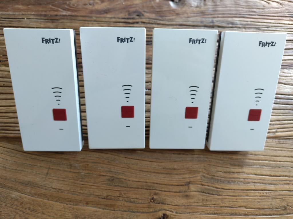 4x AVM FRITZ!Repeater 2400, Computers en Software, WiFi-versterkers, Ophalen of Verzenden, Gebruikt, Fritz
