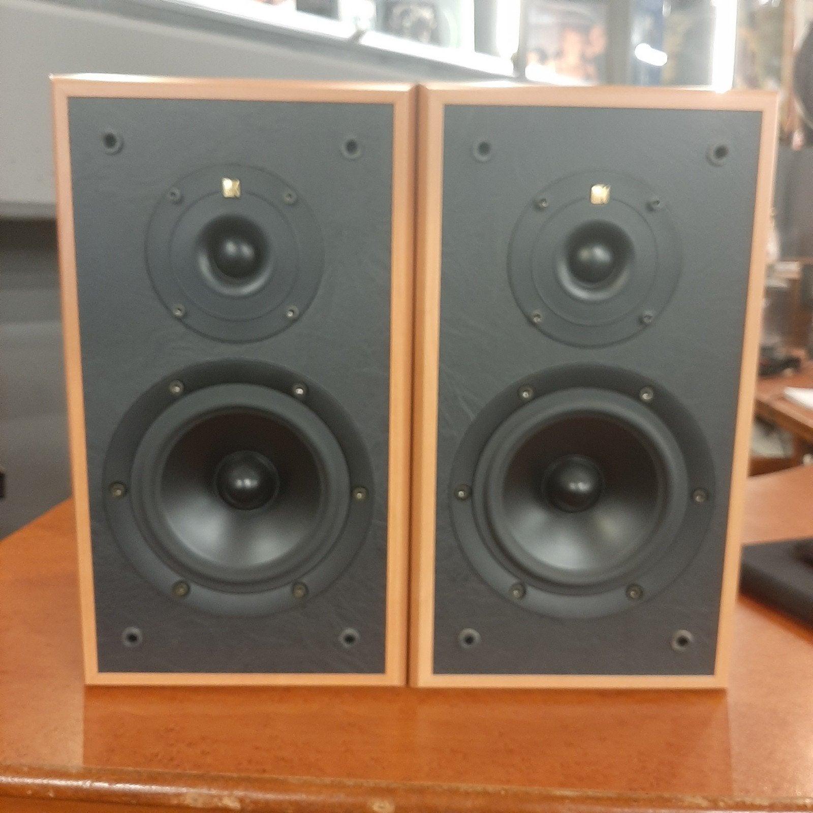 KEF Cresta Boekenplank Speakers - Hoogwaardig Geluid, Ophalen, Gebruikt, 60 tot 120 watt, Basreflex