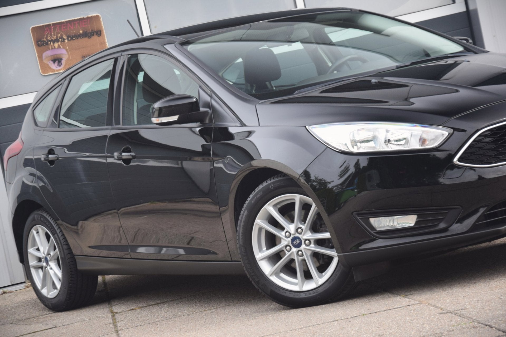 Ford Focus 1.0 Lease Edition /APPLE CARPLAY/CRUISE CONTROL, Auto's, Gebruikt, 635 kg, Zwart, Bedrijf