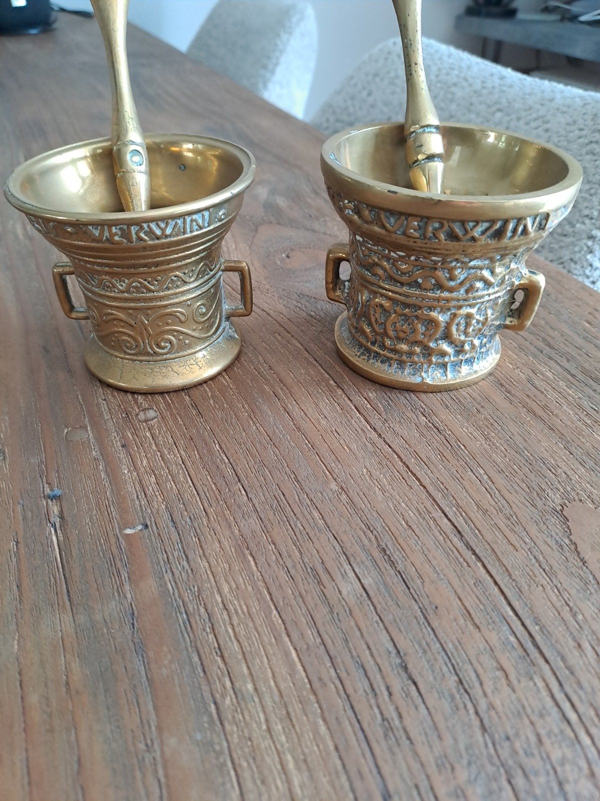 2 antieke vijzels., Ophalen of Verzenden
