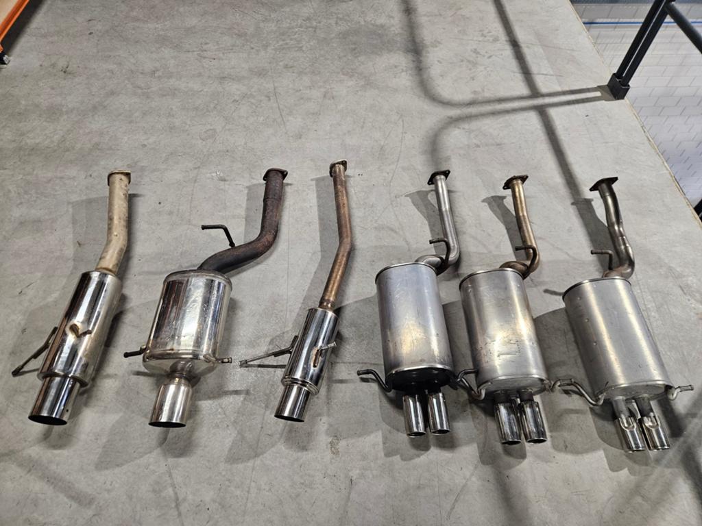 Subaru einddempers - OEM, Invidia & Aftermarket, Auto-onderdelen, Uitlaatsystemen, Ophalen, Subaru