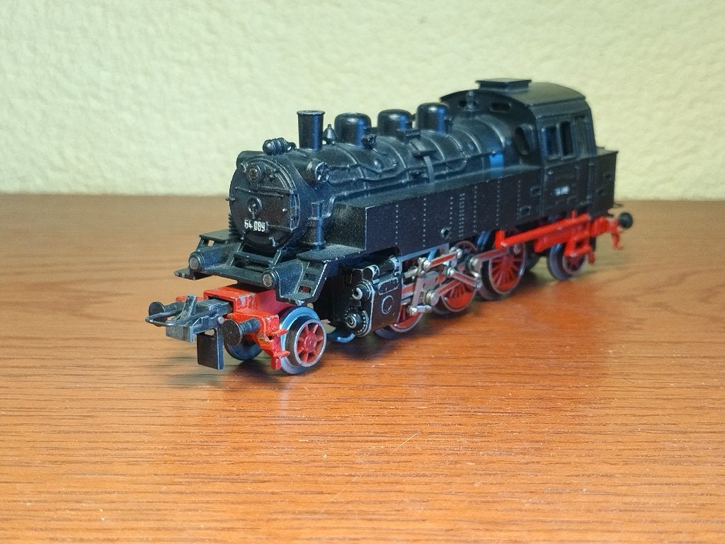 Trix Express 755 - BR64 Stoomlok met vliegwielmotor, Gebruikt, Trix, Ophalen of Verzenden, Analoog