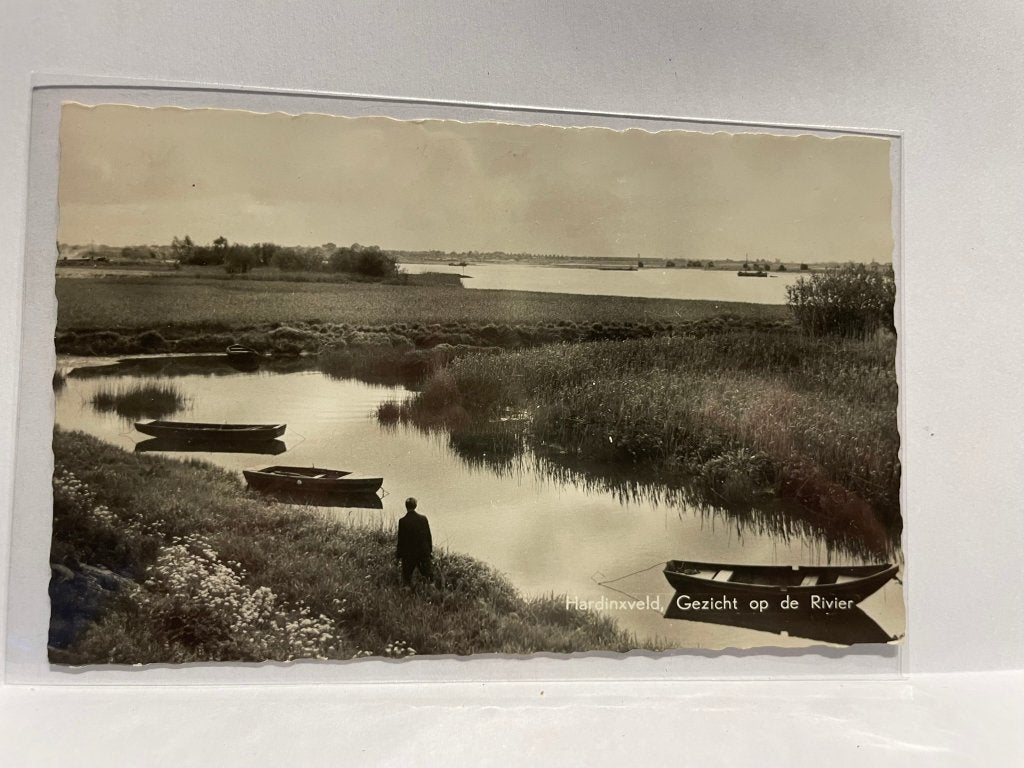 Hardinxveld-Giessendam - Gezicht op de Rievier, Verzenden, 1940 tot 1960, Gelopen, Zuid-Holland