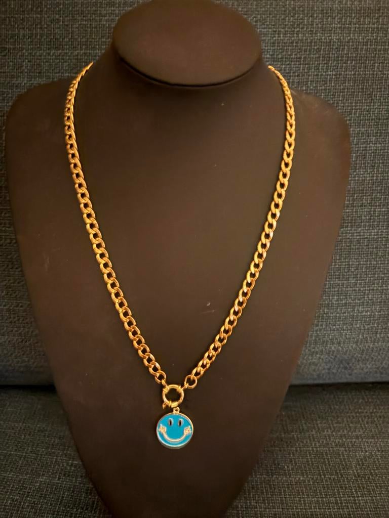 Nieuwe Smiley Ketting - Goudkleurig met Hanger, Nieuw, Ophalen of Verzenden, Goud, Overige materialen