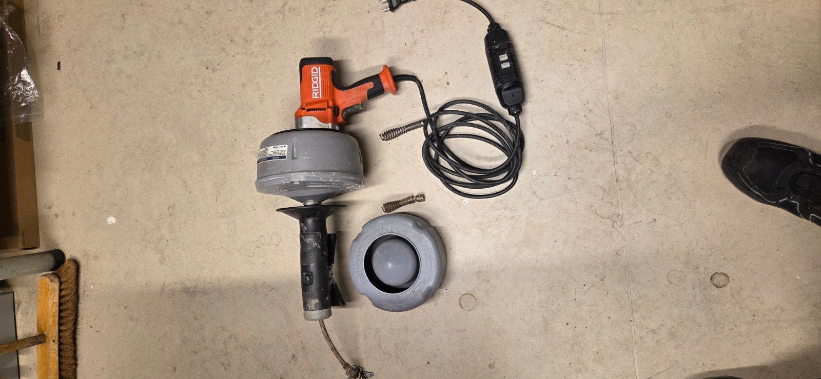 riool ontstopper Ridgid, Ophalen of Verzenden, Zo goed als nieuw, Minder dan 700 watt, Haakse handslijpmachine