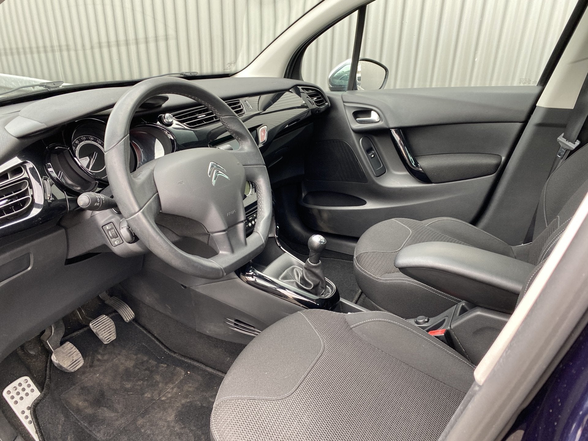 Citroën C3 1.2 VTi Exclusive 94Dkm, Clima, Pano, CC, Blueto, Voorwielaandrijving, Euro 5, Stof, Gebruikt