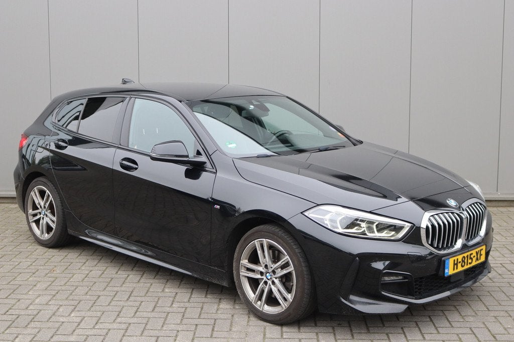 BMW 1-serie 118i 140PK Automaat Executive Edition M-Sport Sp, Auto's, BMW, 12 maanden, Gebruikt, Zwart, 3 cilinders