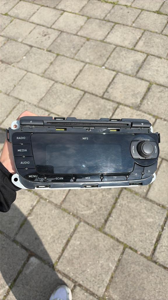 Autoradio Seat Ibiza, Auto diversen, Ophalen of Verzenden, Gebruikt