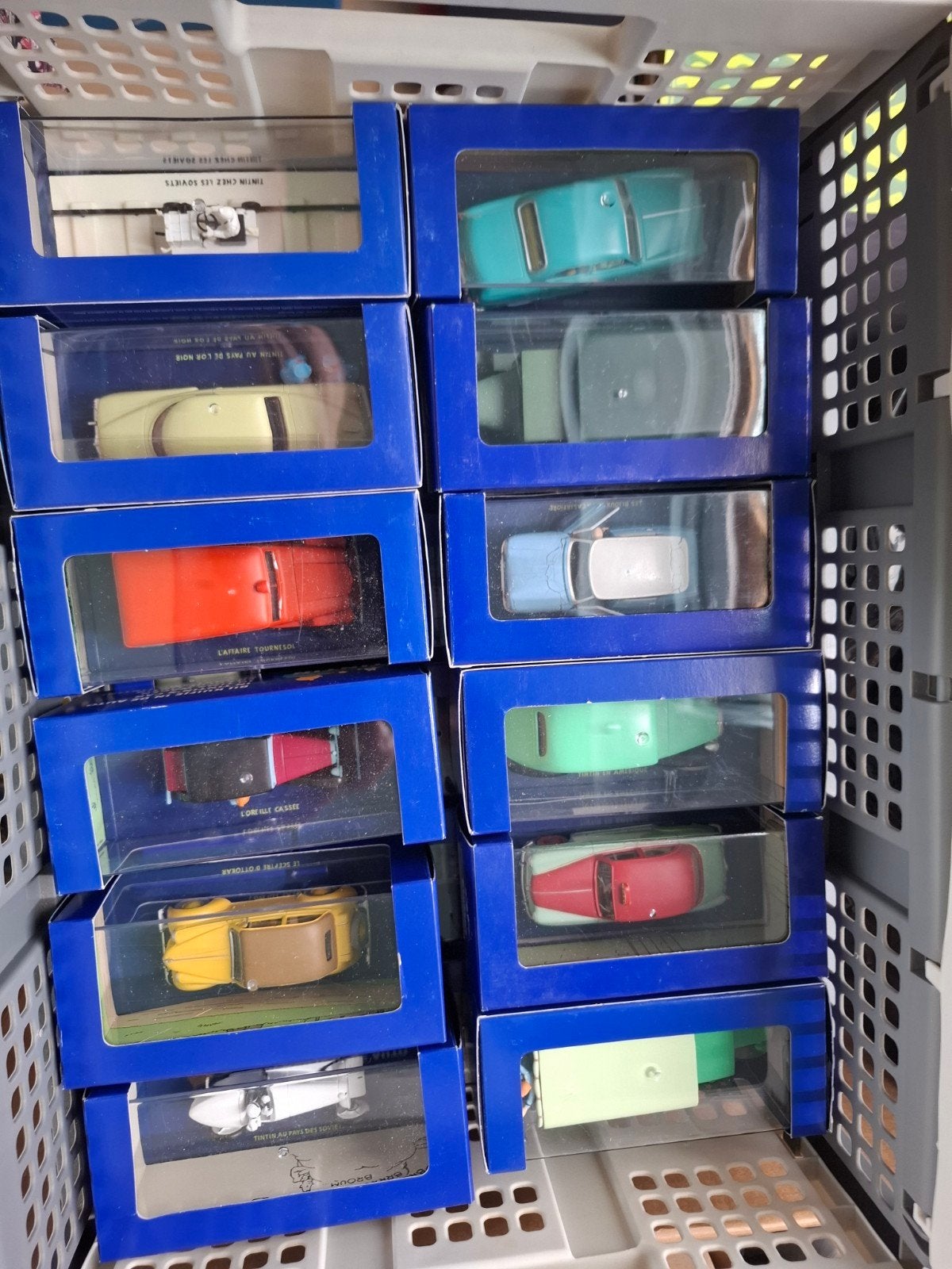 Kuifje in de Auto - Diverse Modellen 60 stuks, Hobby en Vrije tijd, Modelauto's | 1:43, Ophalen of Verzenden