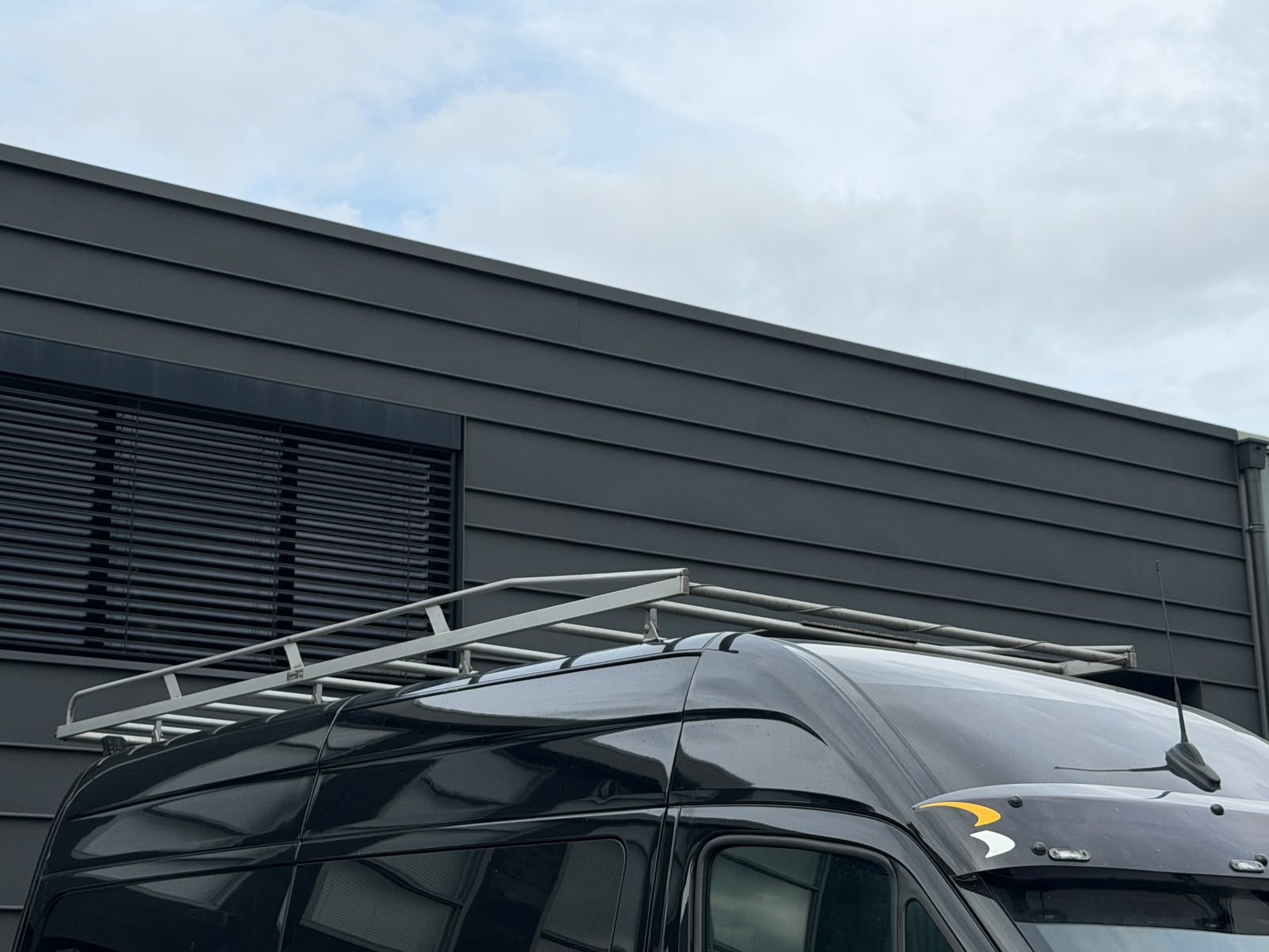 RVS imperiaal Mercedes Sprinter L2H2 ladder imperial, Auto diversen, Ophalen, Gebruikt