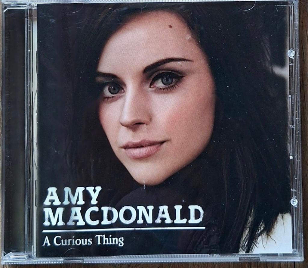 Amy Mc Donald	Curious thing, Ophalen of Verzenden, Zo goed als nieuw