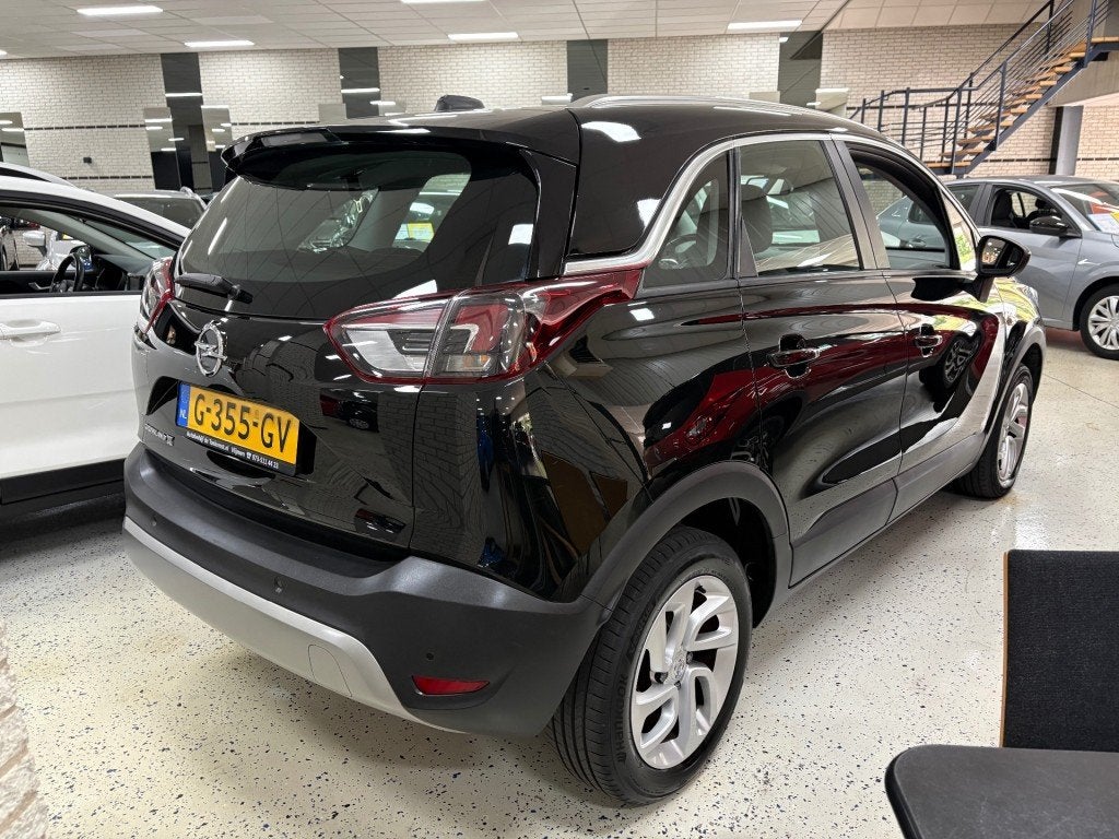 Opel CROSSLAND X 1.2 T. INNOVATION Navigatie Half Leder Mult, Auto's, Opel, Gebruikt, 1199 cc, Met garantie (alle), Zwart