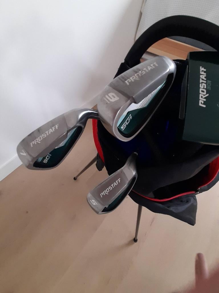 Golf clubs Wilson + golftas voor dames, Ophalen, Zo goed als nieuw, Club, Overige merken