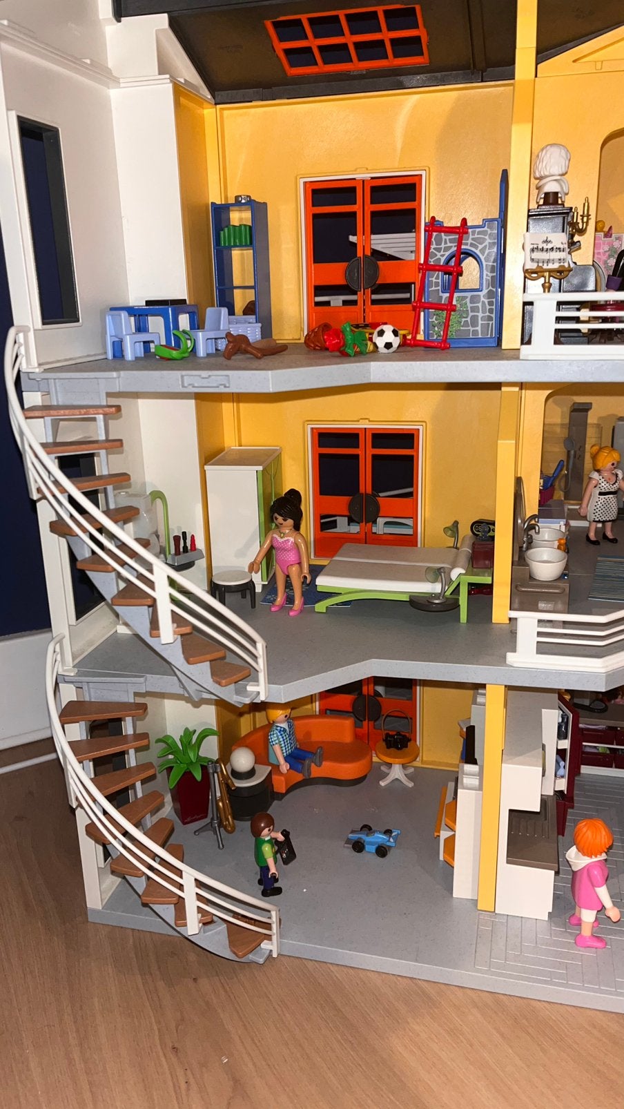 Playmobil city life huis met kamers *compleet*, Ophalen, Zo goed als nieuw