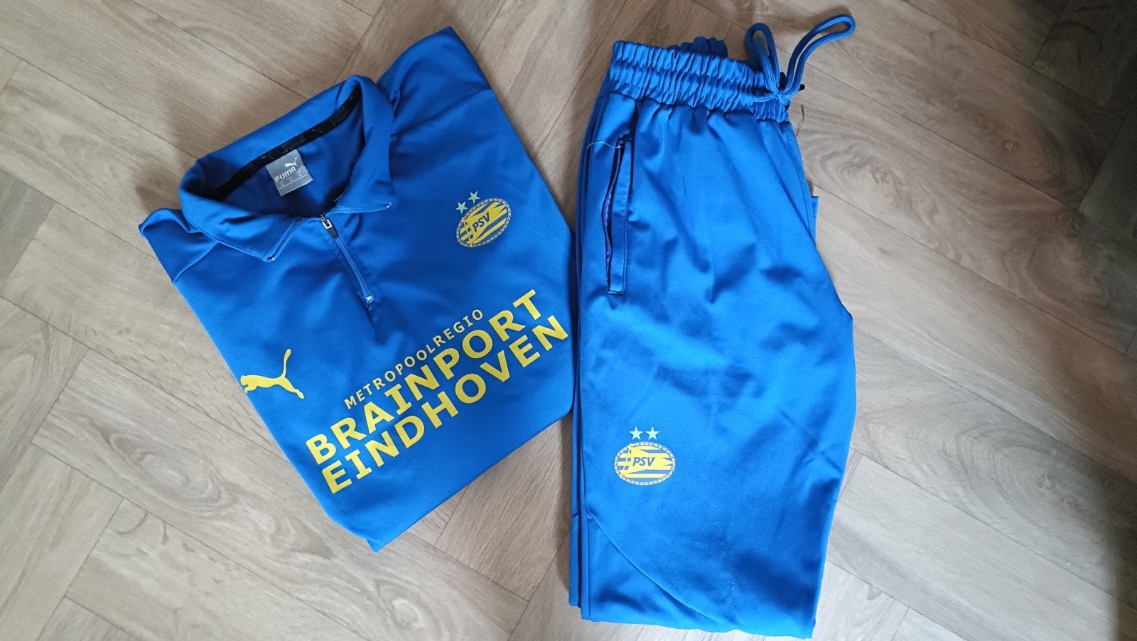 PSV trainingspak M, Sport en Fitness, Ophalen of Verzenden, Trainingspak