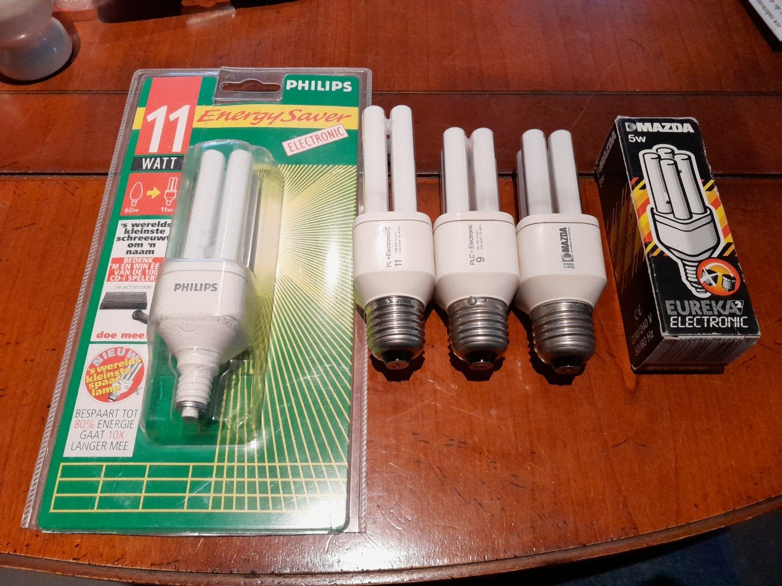 Spaarlampen nieuw, 11 watt, 9 watt en 5 watt, Ophalen of Verzenden, Nieuw, E27 (groot), Spaarlamp