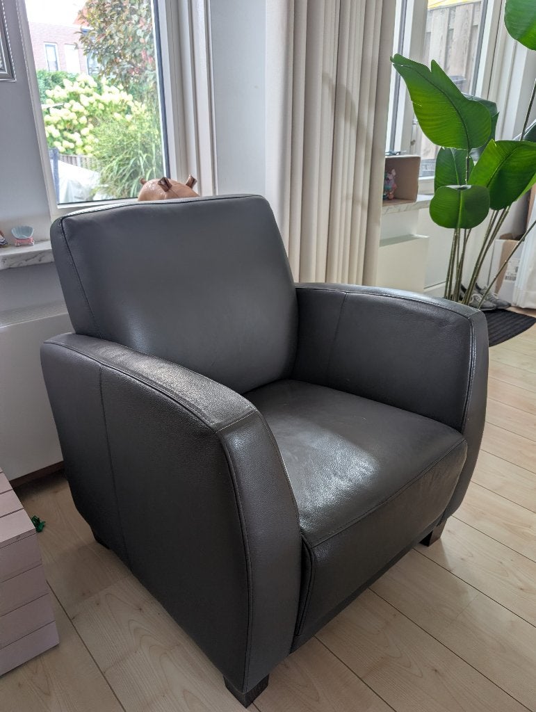 Woonkamerset: hoekbank + 1 leren fauteuil Lorenso Catania, Ophalen, Gebruikt, Leer