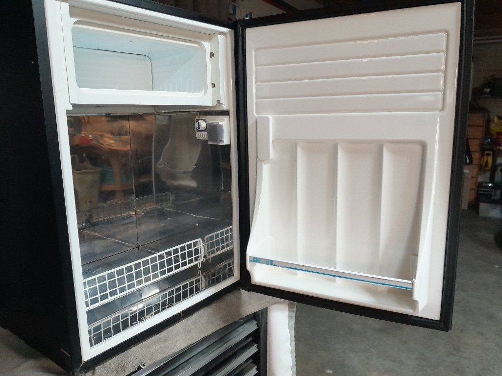 Grote compressor koelkast met vriesvak* 12/24 Volt, Ophalen, Zo goed als nieuw, Kombuis en Sanitair
