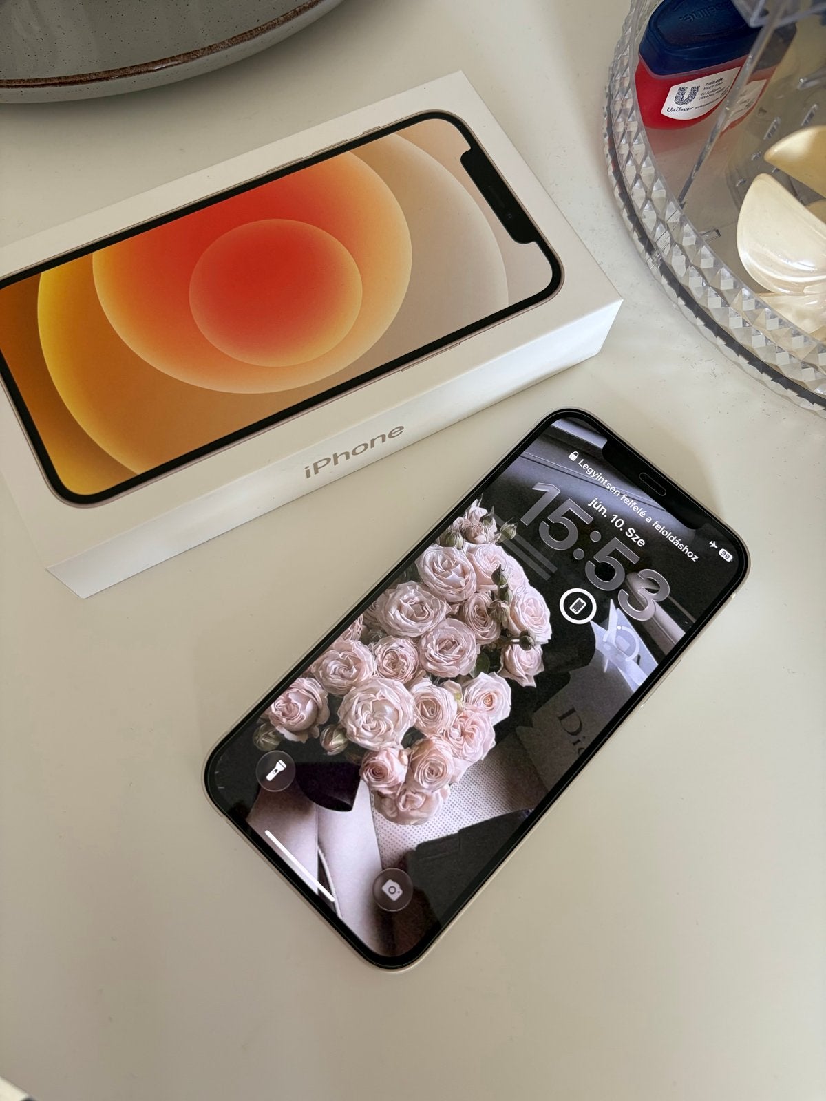 iPhone 12 64GB Wit - 100% Batterij - Incl. Doos & Acc., Ophalen, Wit, Zo goed als nieuw, Zonder simlock